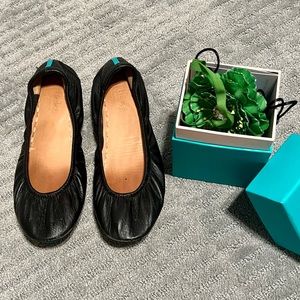 Sz 8 Bkack well loved Ballet Turks